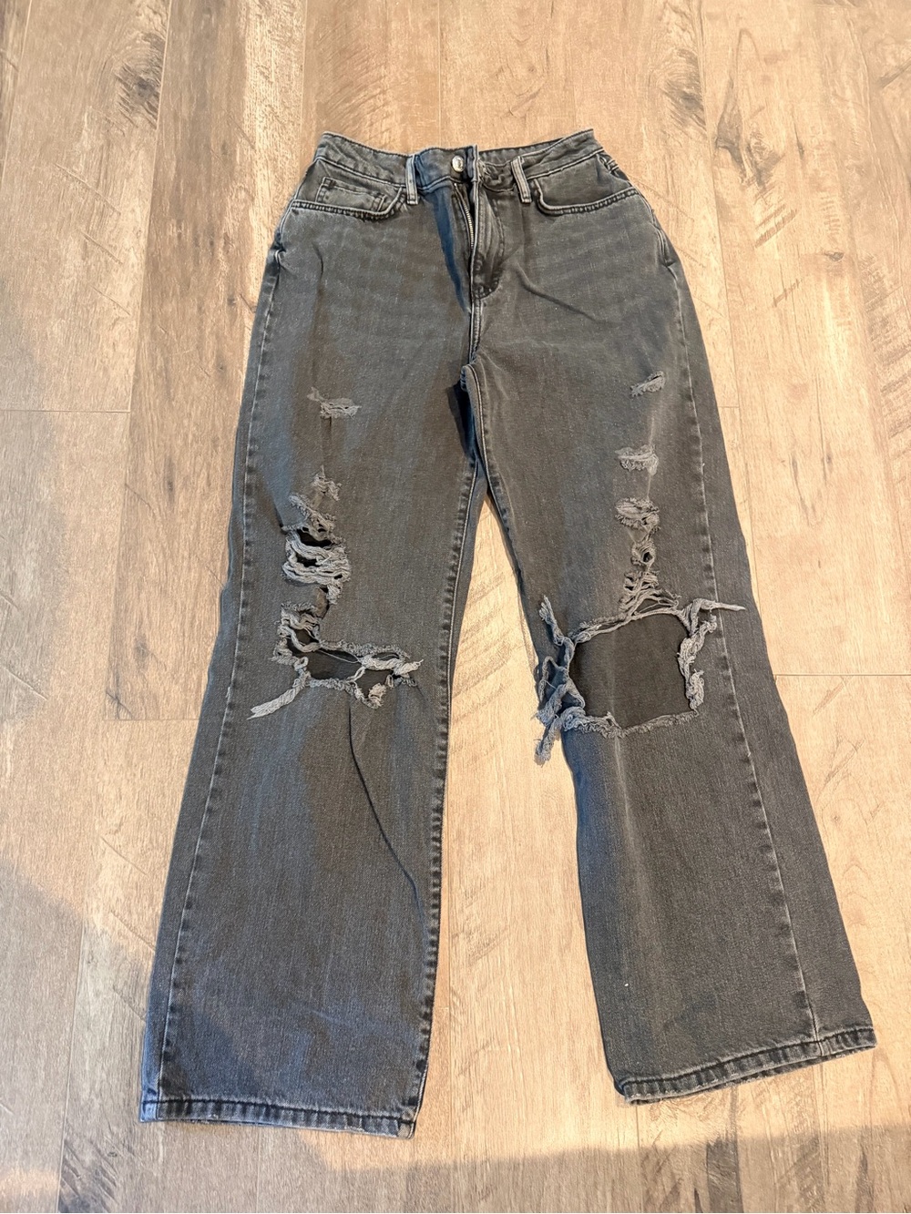 Forever 21 Black Straight-Leg Distressed Jeans